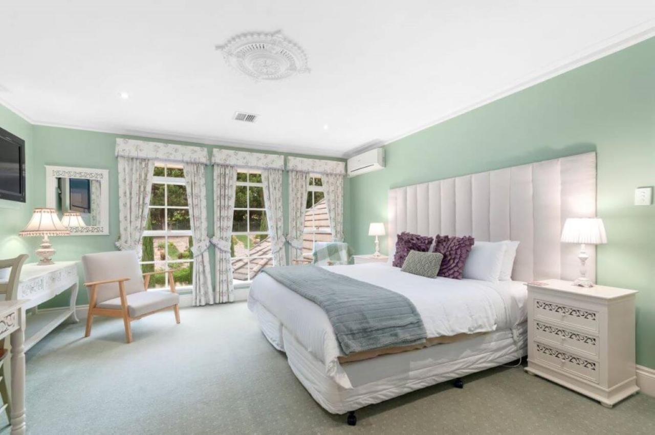 Montfort Manor ทาแรลกอน ภายนอก รูปภาพ