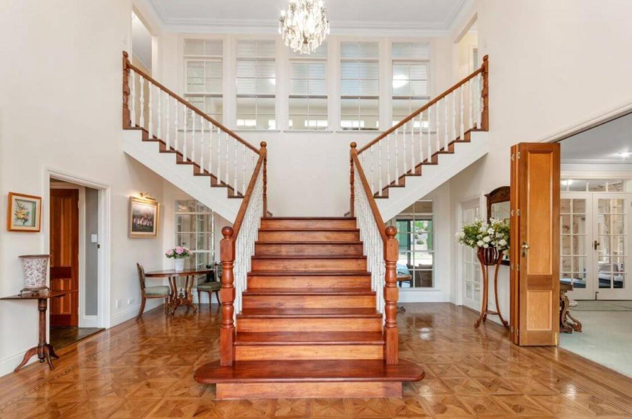 Montfort Manor ทาแรลกอน ภายนอก รูปภาพ
